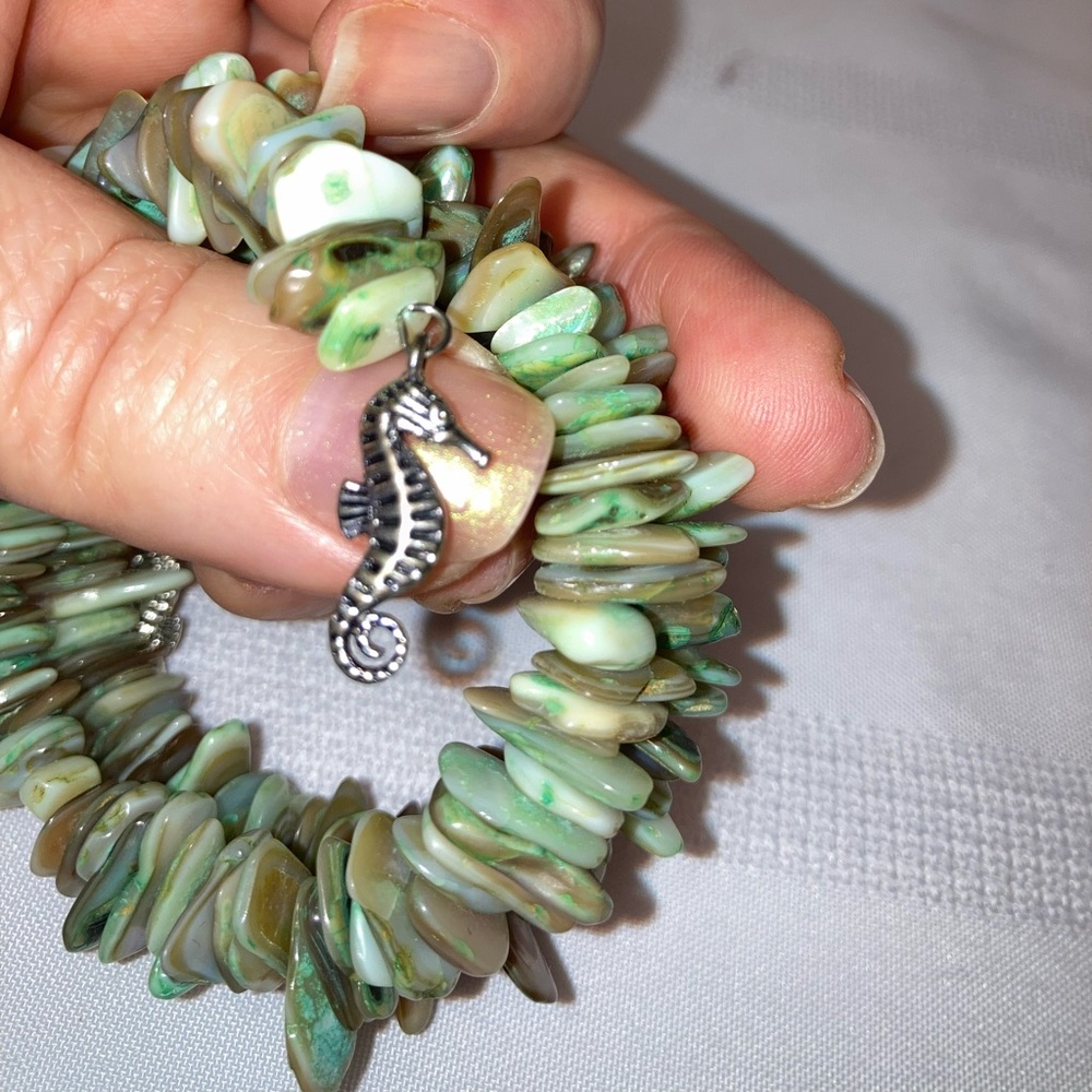 Shells Bracelet ❤️ - Picture 2 of 5